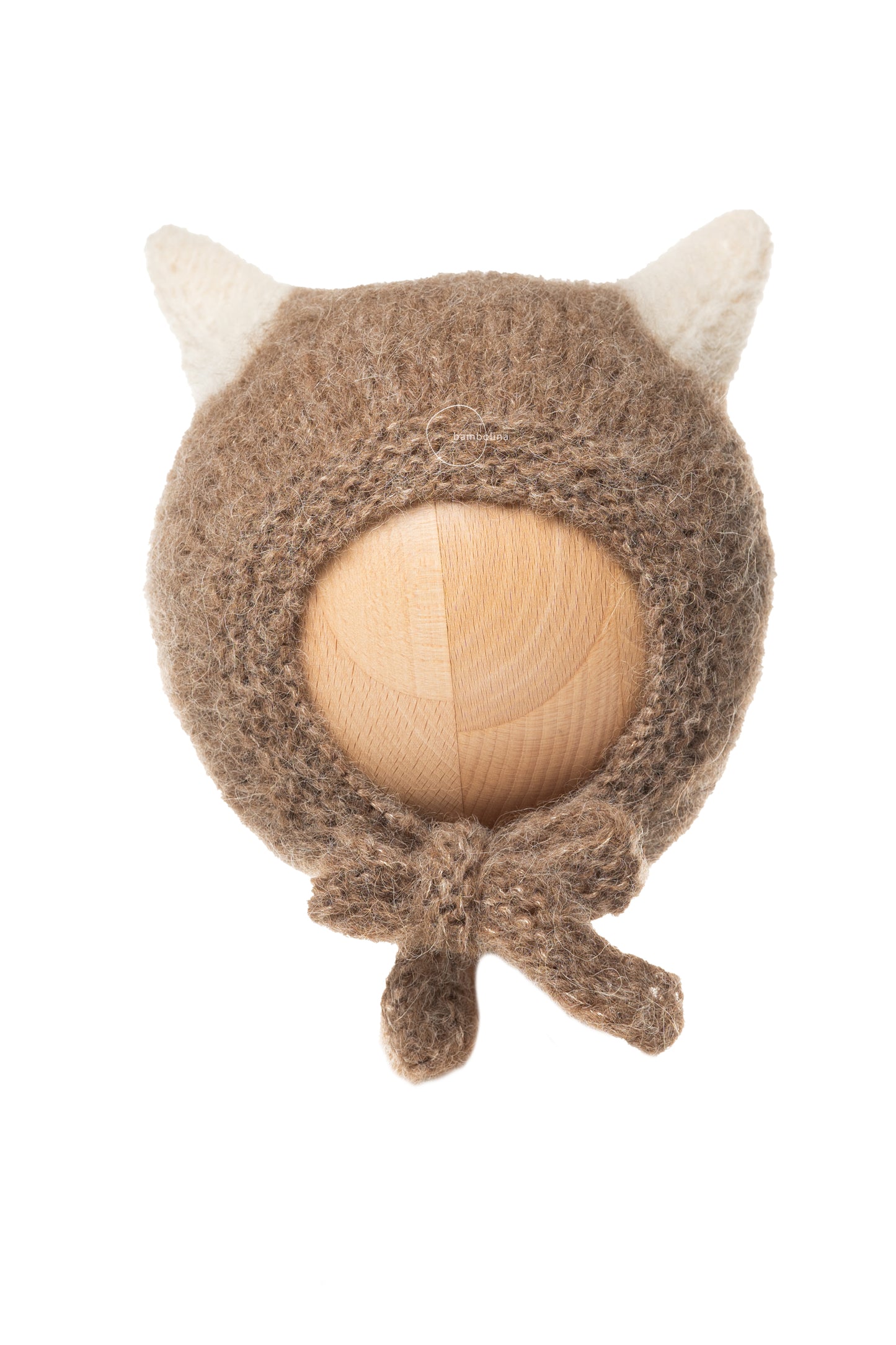 Little goat - brown ivory